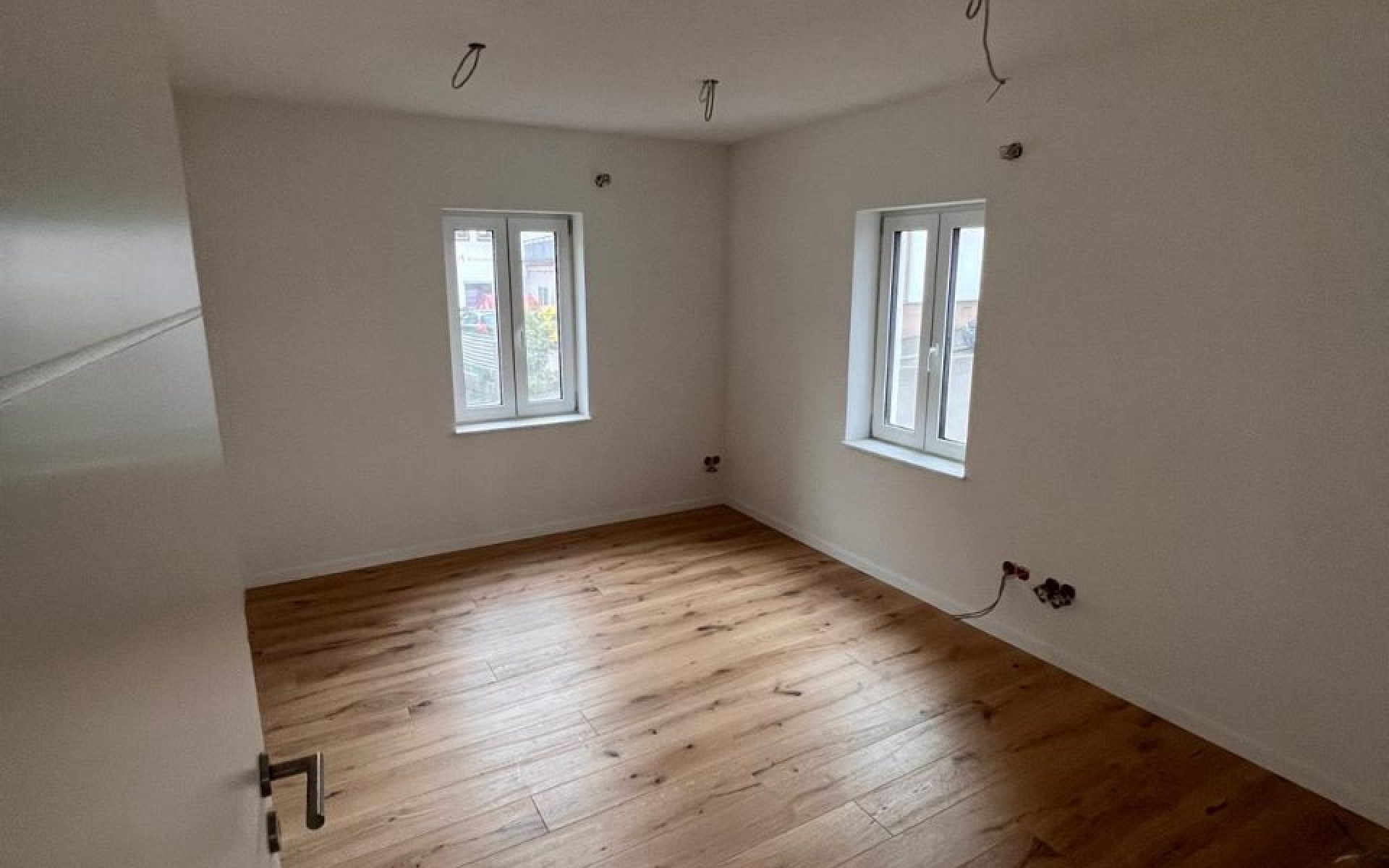 WhatsApp Image 2026-04-21 at 15.12.03