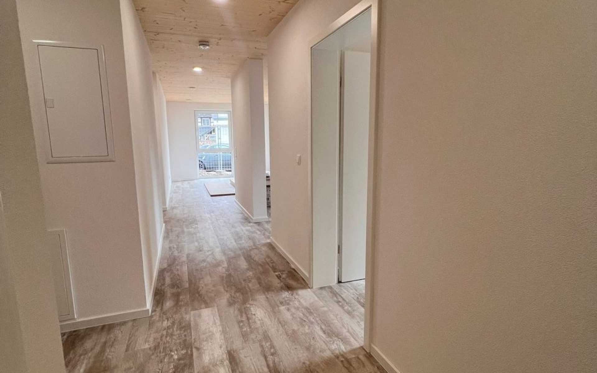 WhatsApp Image 2026-04-21 at 15.24.55